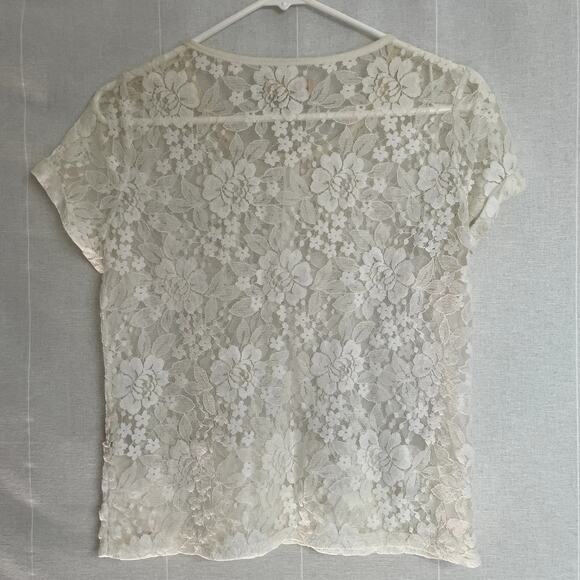 Lace top by Hollister in Cream Size Small - Picture 4 of 5